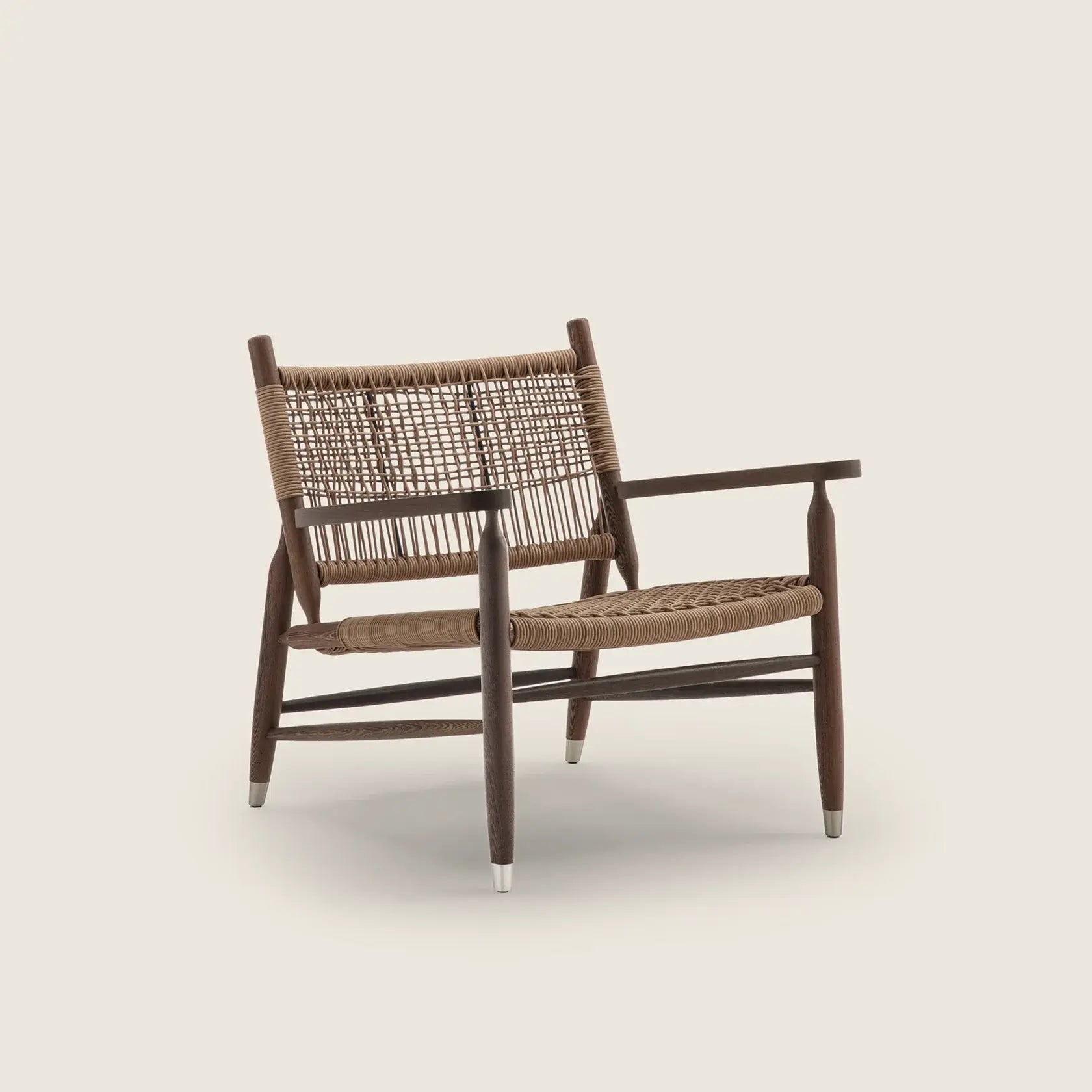 Poltrona lounge Flexform Tessa S.H. Cord in legno massello e intreccio in cuoio