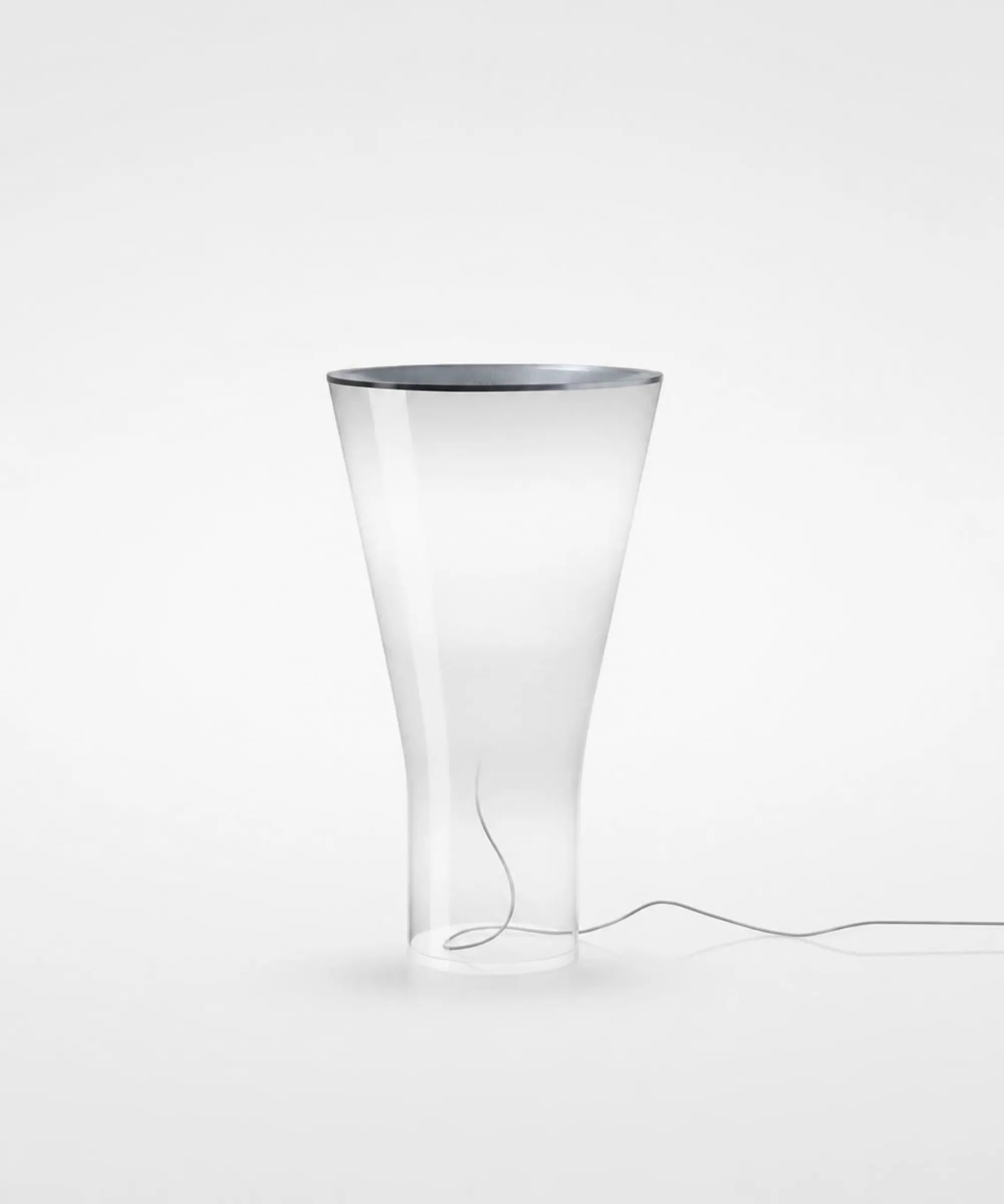 Lampada da tavolo Foscarini Soffio in vetro soffiato bianco sfumato e alluminio, vista prospettica 