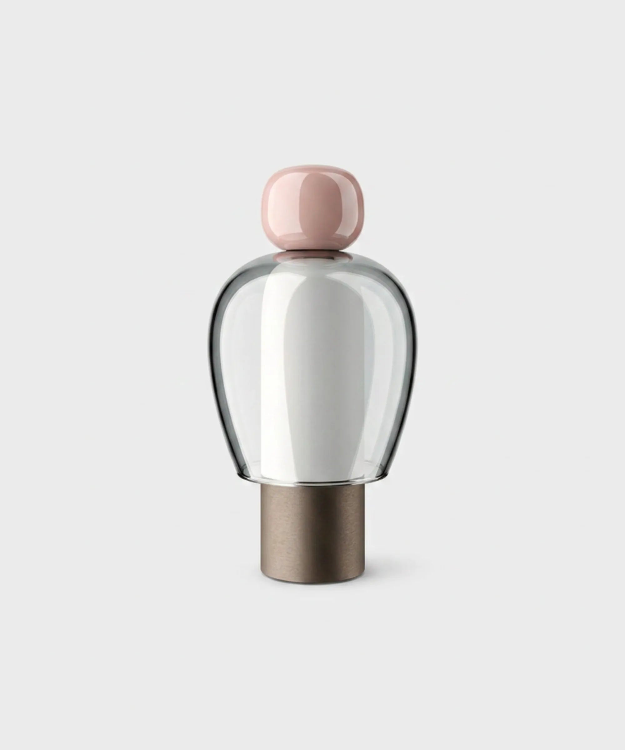 Lodes Easy Peasy lampada portatile ricaricabile con diffusore in vetro base metallica e pomello rosa design Luca Nichetto vista frontale su sfondo neutro 