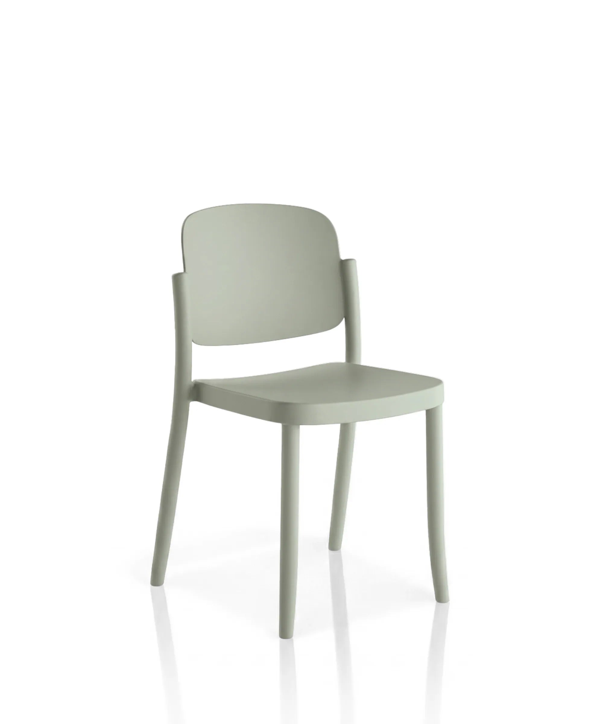 Sedia con braccioli Piazza 2 design Jun Yasumoto in polipropilene riciclato torrente