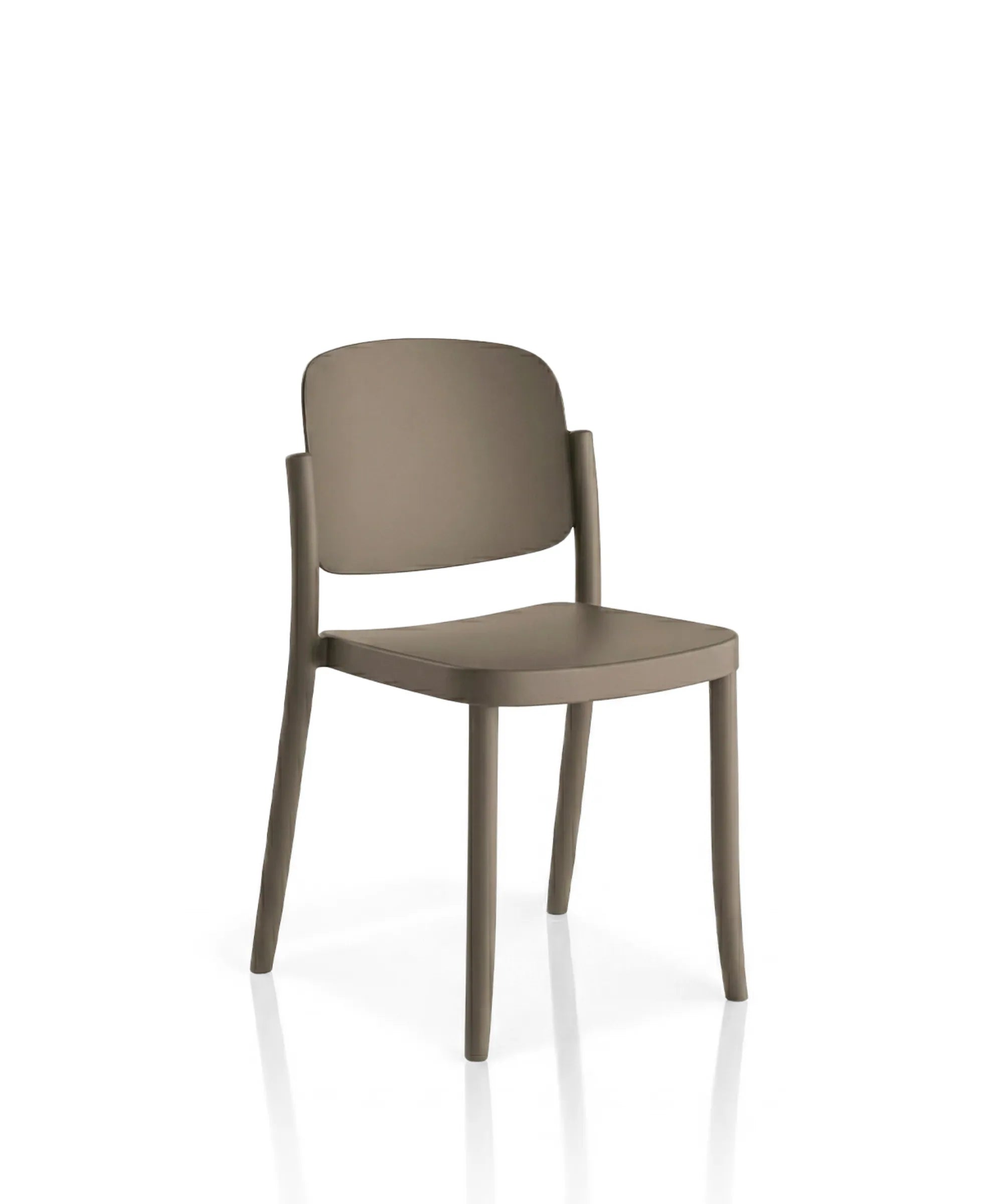 Sedia con braccioli Piazza 2 design Jun Yasumoto in polipropilene riciclato grigio caldo